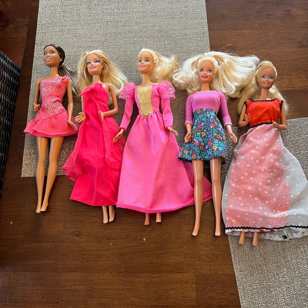 Barbie Set of Fashion Dolls in Pink and Red Dresses
